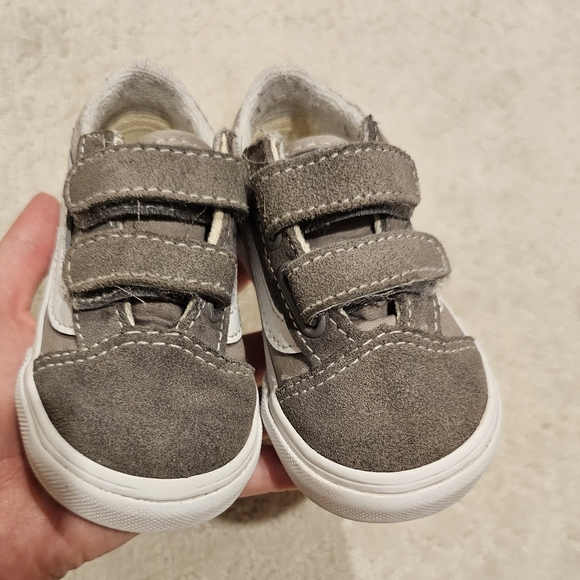 Toddler Sneaker Bundle - Picture 7 of 9